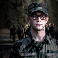 Вышел первый трейлер к \"Сноудену\"