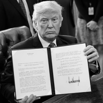 Нобелевские лауреаты подписали петицию против указа Трампа об иммигрантах