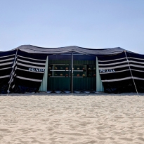 Арт-проект Prada в Катаре