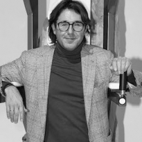 Андрей Малахов, Ирина Вольская и другие гости открытия новой выставки в галерее Lazy Mike