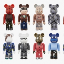 Дизайнерские игрушки в честь дня рождения Isetan