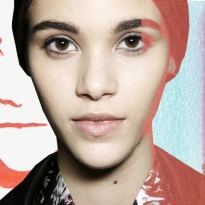 Красота в деталях: Valentino, Louis Vuitton, Miu Miu