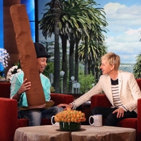 Эллен Дедженерес подарила Фарреллу новую шляпу