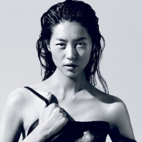 Весенне-летняя кампания Katie Grand for Hogan