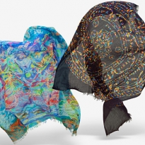 Точка силы: Etro выпустил платки, вдохновленные акупунктурой