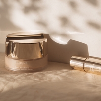 Выбор Buro 24/7: минеральная пудра Skin Illusion от Clarins