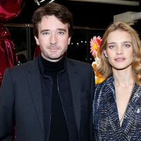 Открытие ретроспективной выставки Джеффа Кунса в Париже