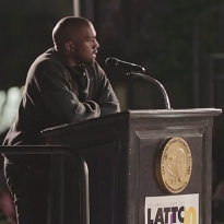 \"Когда вы лучше всех, вы получаете больше ненависти\" — Канье Уэст выступил перед студентами