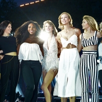 Гайд-парк покорен: Тейлор Свифт вывела на сцену подруг