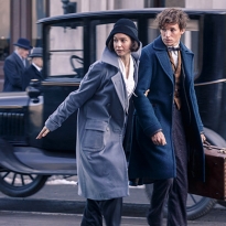 Эдди Редмэйн и таинственный чемодан в первом трейлере фильма \"Фантастические звери и места их обитания\"