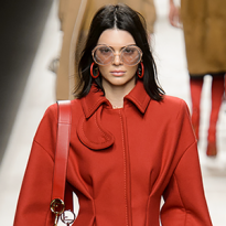Fendi, осень-зима 2017 — обзор Buro 24/7