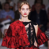 Обзор Buro 24/7: Oscar de la Renta, весна-лето 2016