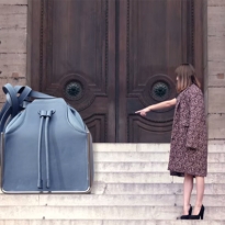 \"Не подержите мою сумочку?\": мини-фильм о приключениях сумок Carven