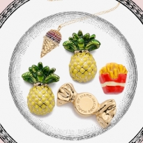 Десять украшений в виде продуктов питания