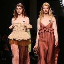 Парижская неделя моды: Rochas, весна-лето 2017