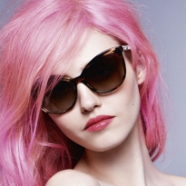 Шарлотта Фри стала лицом линейки очков Chanel