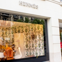 У Hermès украли 500 сумок