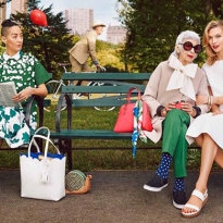 Айрис Апфель и Карли Клосс в рекламной кампании Kate Spade