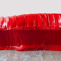 Объект желания: скамья по мотивам работ Аниша Капура