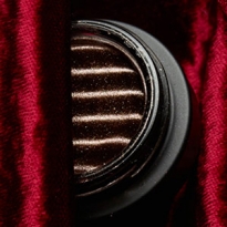 M.A.C выпустил коллекцию металлических пигментов