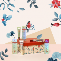 Erborian представил лимитированные наборы с художницей Sasha Unisex