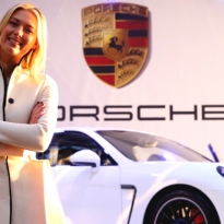 Мария Шарапова представила в Сочи Porsche собственного дизайна