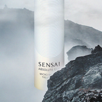 Лосьон Micro Mousse Treatment от Sensai — выбор Buro.