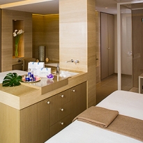В Spa Le Bristol Paris стала доступна, возможно, самая дорогая процедура в мире