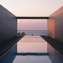 Семь комнат: маленький ретрит-отель на острове в Японии