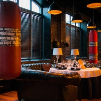 Ресторан Hooligan: пацанский ЗОЖ от Дениса Симачева