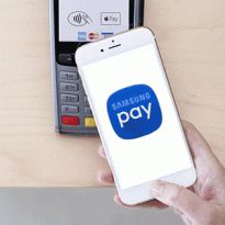 Apple и Samsung готовят запуск бесконтактной оплаты со смартфонов в России