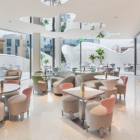 Кафе Dior в Сеуле