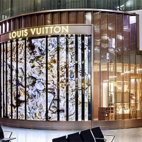 Louis Vuitton открывают первый бутик в европейском аэропорту