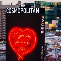 Неоновые инсталляции Трейси Эмин в Лас-Вегасе