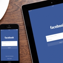 Через Facebook можно будет переводить деньги