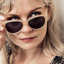 Кирстен Данст, Вигго Мортенсен и Оскар Айзек в фильме \"Два лика января\"