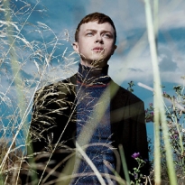 Новая рекламная кампания Prada с Дейном ДеХааном