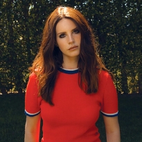 Лана Дель Рей открыла горячую линию