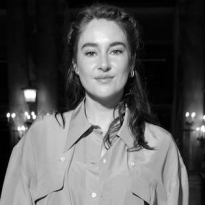 Изабель Юппер, Карин Ройтфельд и другие гости шоу Stella Mccartney в Париже