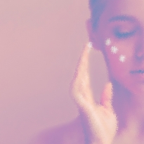 Какой уход выбрать для подростковой кожи? Отвечает эксперт