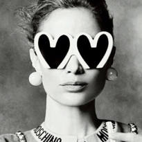 Рекламная кампания осенне-зимней коллекции Moschino. Полная версия