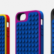 Чехлы от Lego для iPhone 5 и iPod Touch