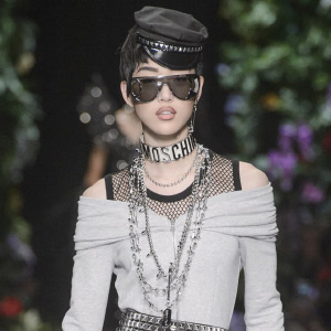 Moschino, коллекция весна-лето 2018 Moschino, коллекция весна-лето 2018
