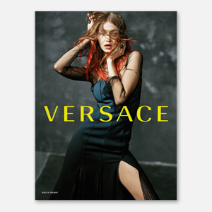 Versace представил рекламную кампанию с Джиджи Хадид и Тейлор Хилл