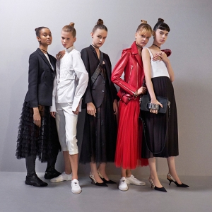 Dior выпустил видеоинтервью с фотографом Жаннет Бекман