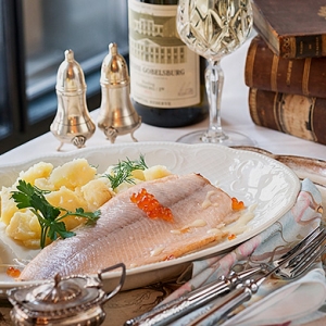 8 русских: где в Петербурге поесть борща и котлет