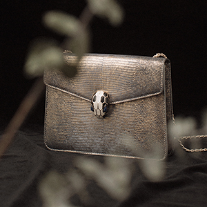 Выбор Buro 24/7: сумка Serpenti Forever Bulgari