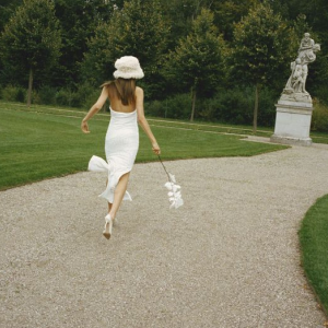 20 летних платьев в белом цвете — просто так или на свадьбу