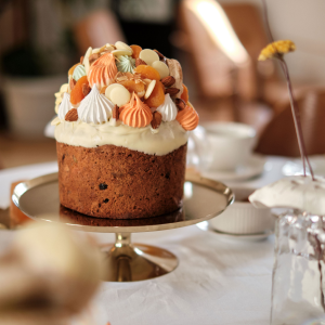 Куличи с малиновым соусом и десерты в виде кроликов: 13 самых интересных пасхальных предложений в Москве