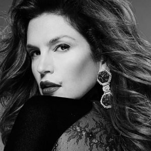 Синди Кроуфорд выпустит книгу